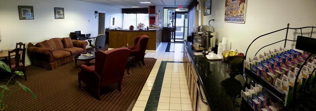 Americas Best Value Inn Bowie Esterno foto
