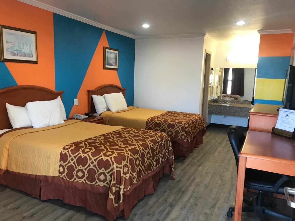 Americas Best Value Inn Bowie Esterno foto